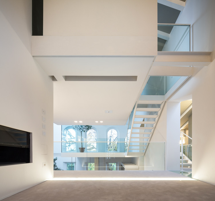 历史谷仓的现代室内重生-10