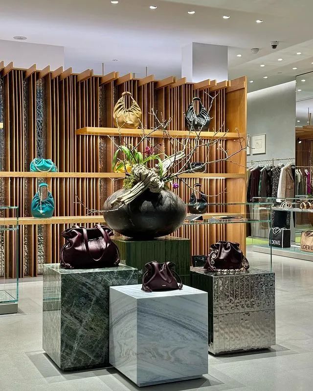 Loewe 多伦多首家独立门店丨加拿大多伦多-9