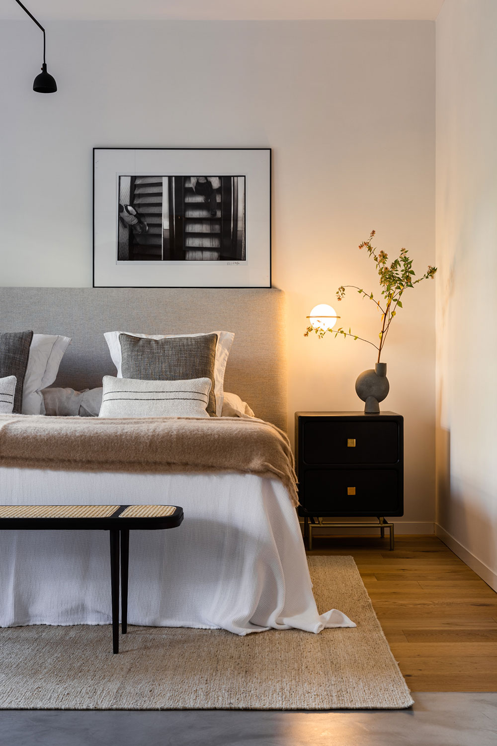 马德里中心工业风公寓设计-8