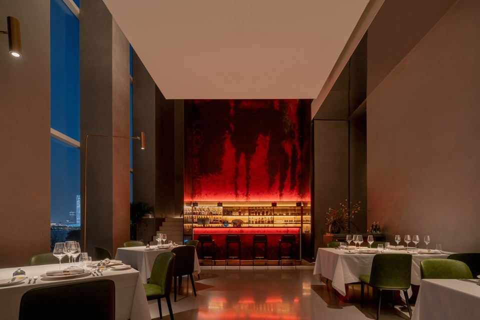 上海西岸美术馆餐厅 | 谦逊优雅的悬浮“白盒”-27