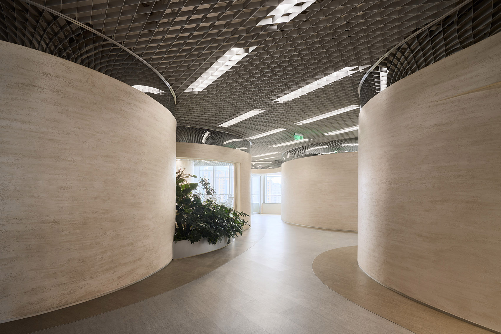 梯度与适度·陆家嘴某资产管理公司室内设计丨中国上海丨HCCH合尘建筑-45