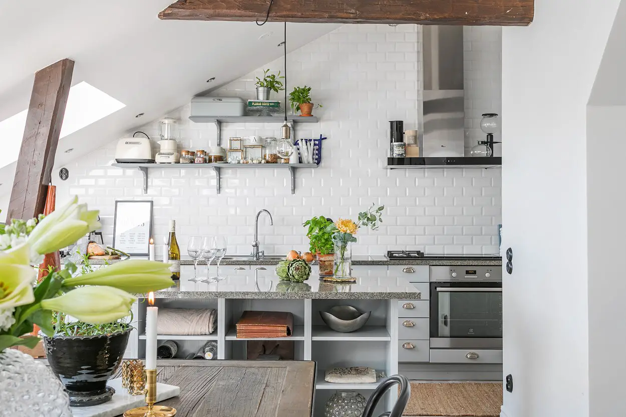 都市中心古建 loft，1850 年老屋焕新颜-5