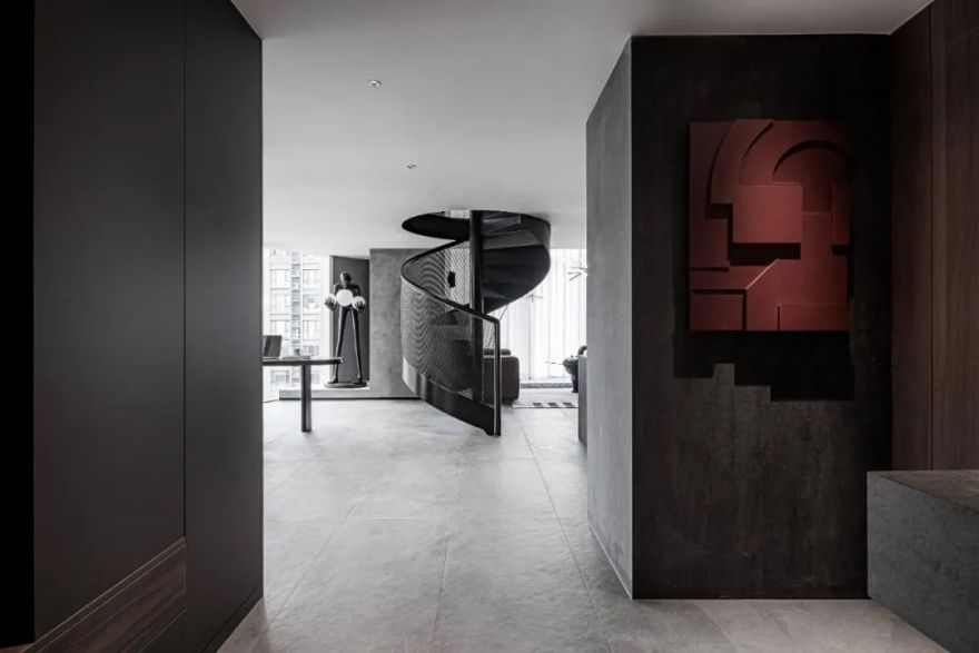 120m²暗黑系公寓,冷硬质感还原深邃本真!-13