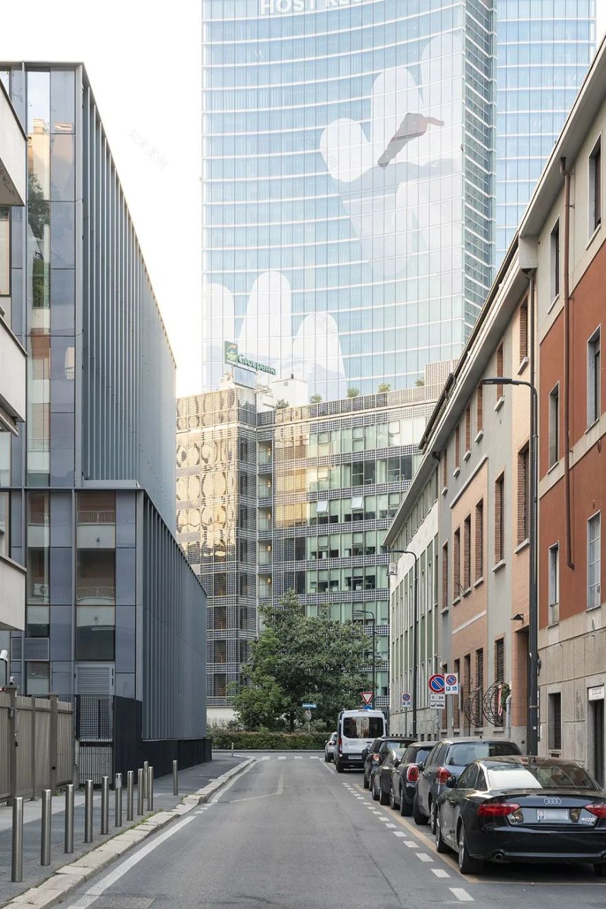 LYBRA办公综合体:亲自然的绿色中庭-13