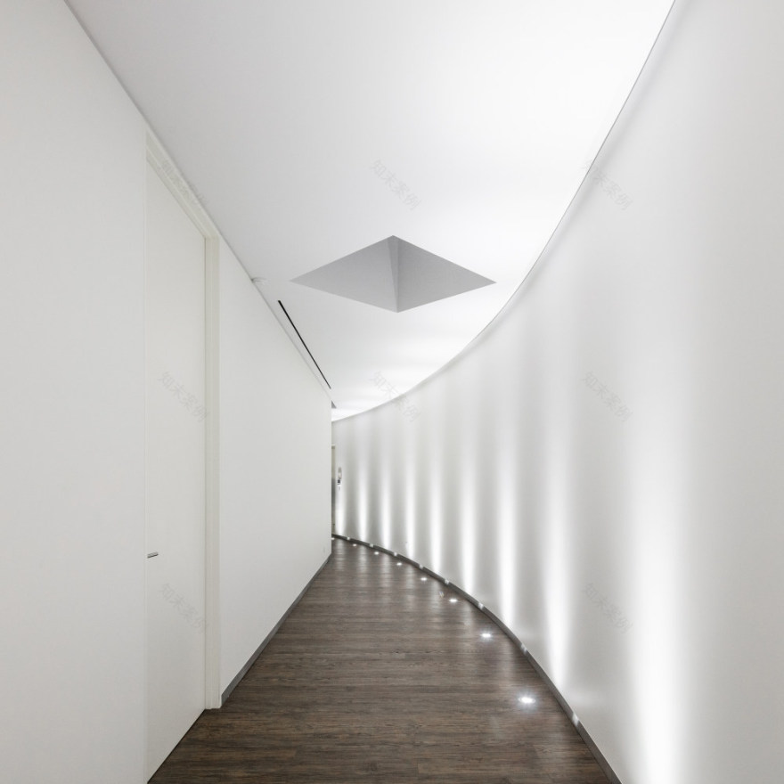 葡萄牙 Arouca 住宅 | 融入自然的"天眼"建筑-27