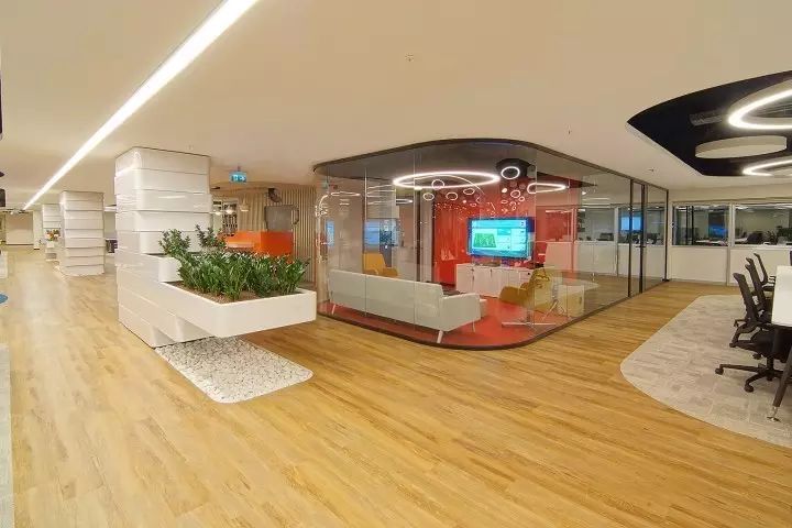 难以置信，2000多平的办公室他们还觉得拥挤！！-14