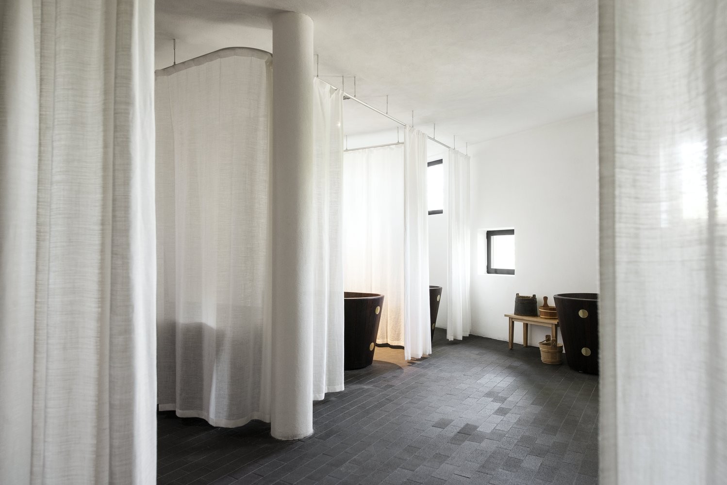 爱沙尼亚古堡中的现代朝圣者之家-19