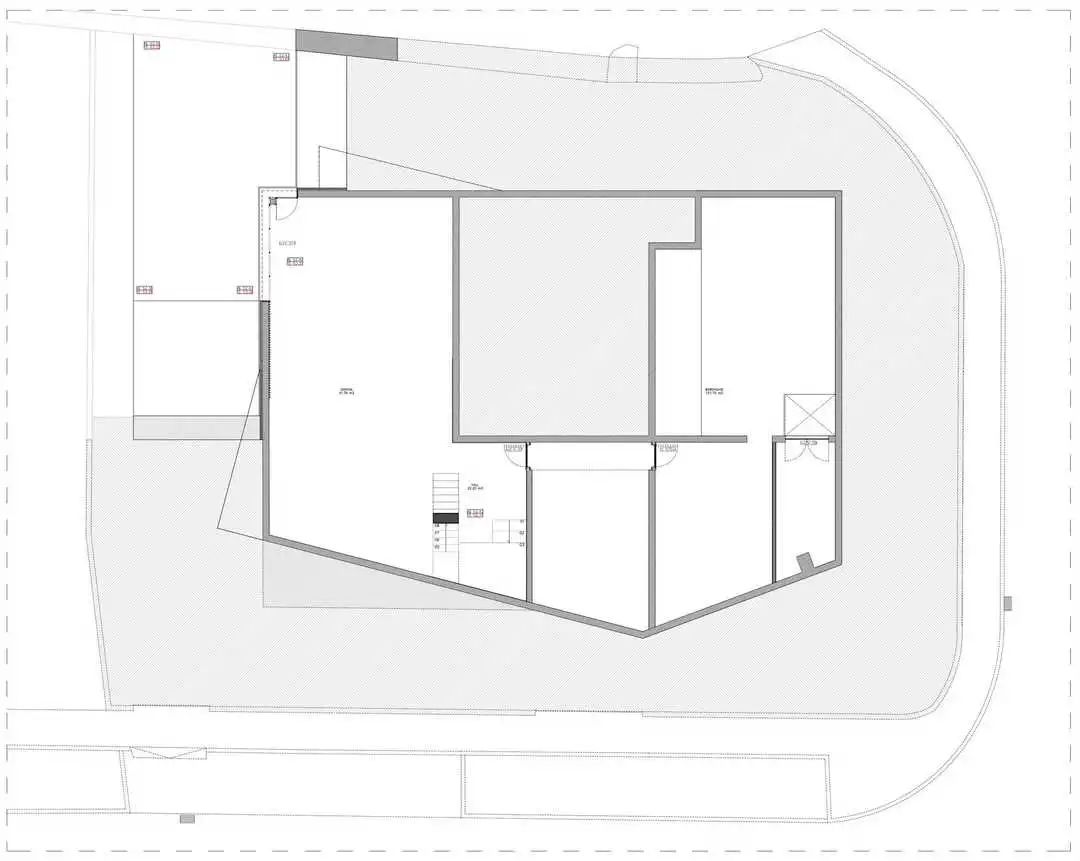 埃斯托里尔别墅丨葡萄牙丨Rui Vieira Oliveira architect-60