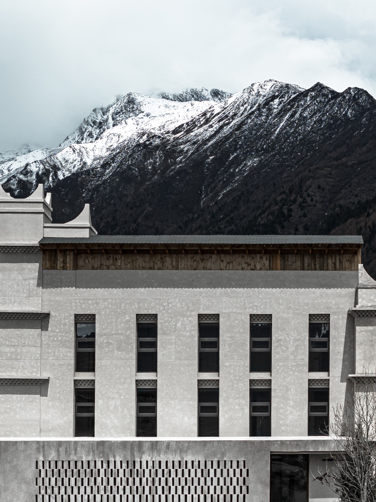 星山月影民宿丨中国阿坝丨成都木材环境艺术设计有限公司-9