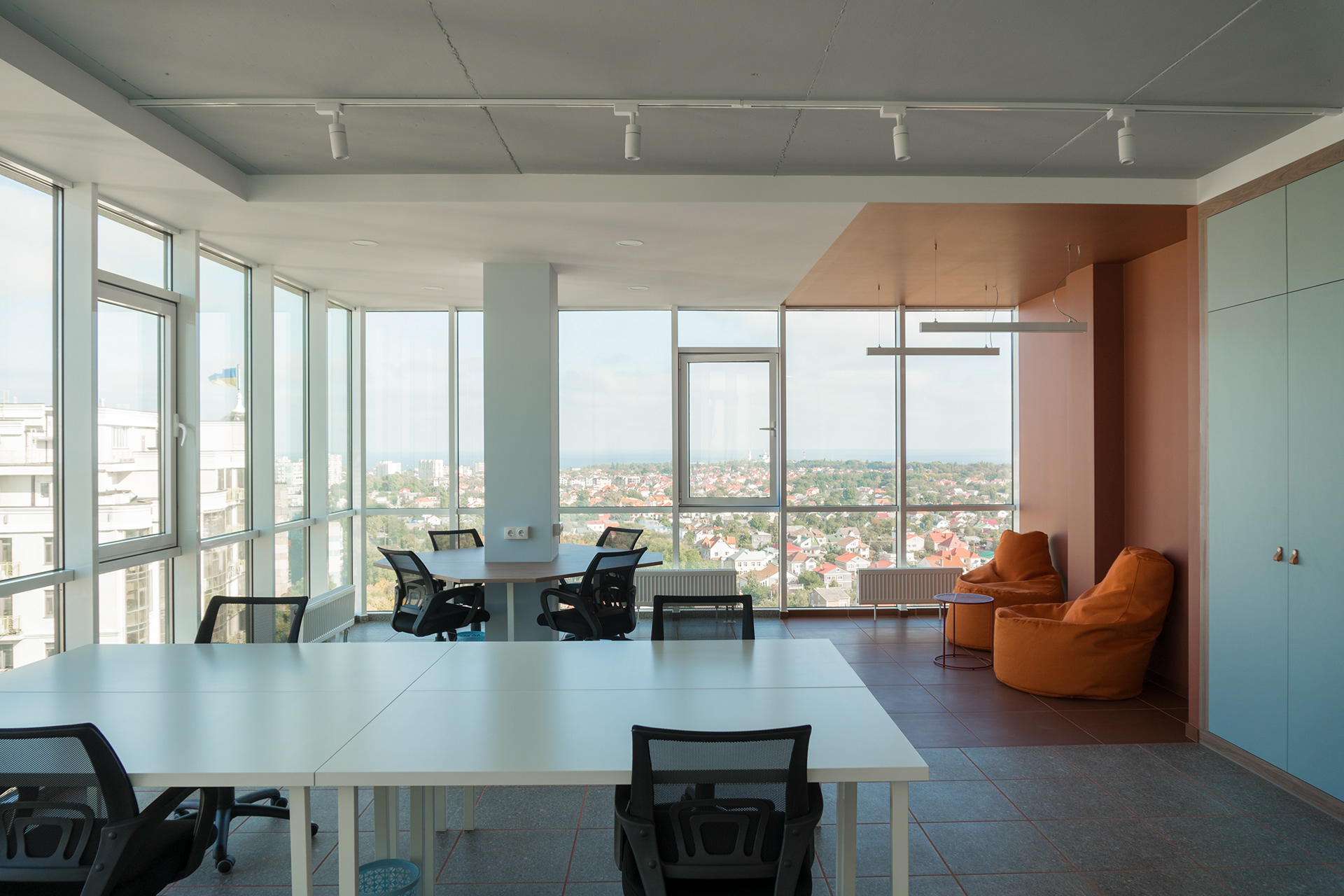 Office "40": 65 sq.m (Real)-29