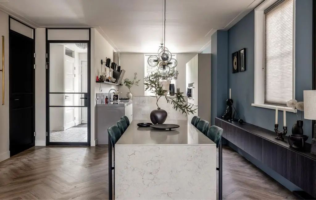 荷兰古老海滨别墅现代风改造-5