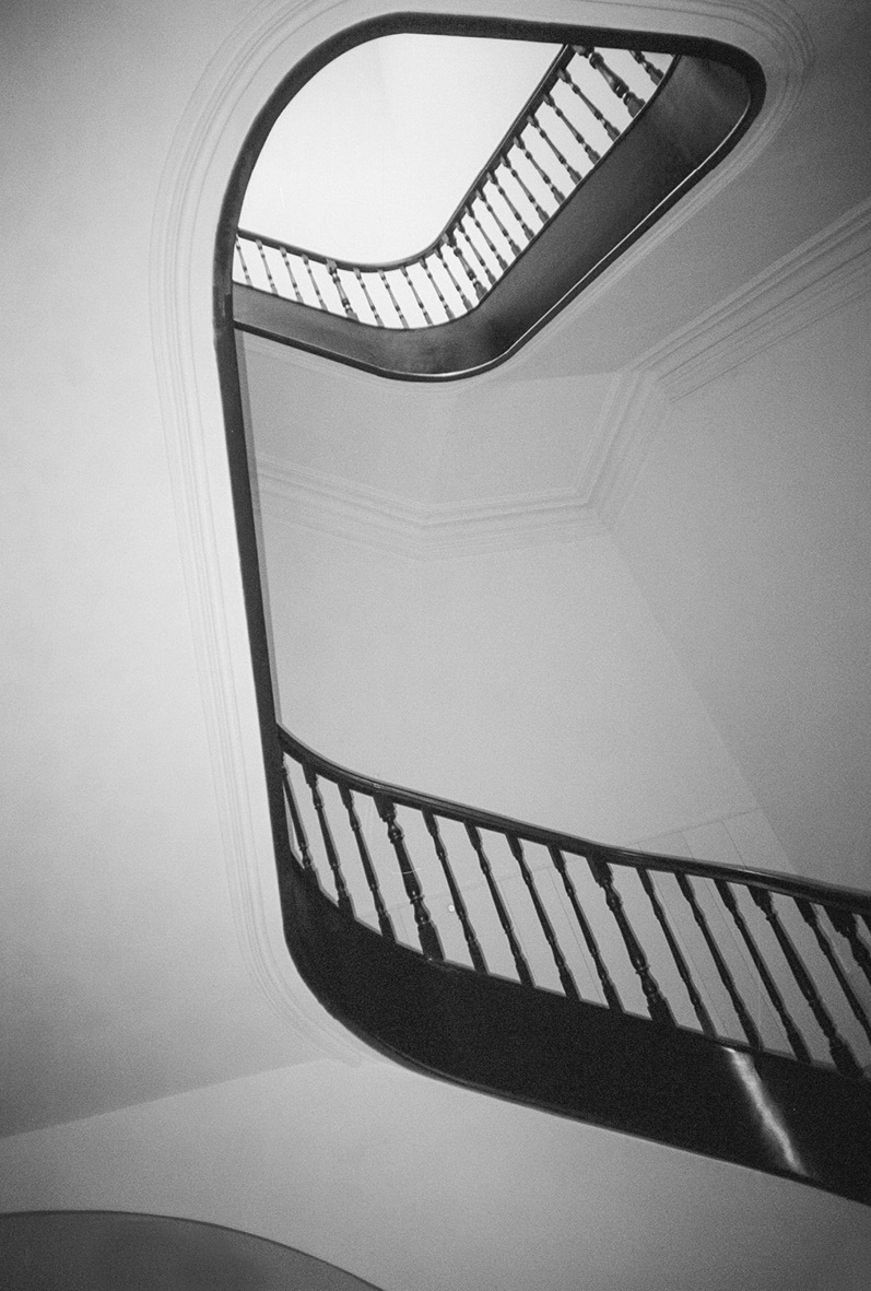 玻璃墙房屋丨葡萄牙波尔图丨fala-32