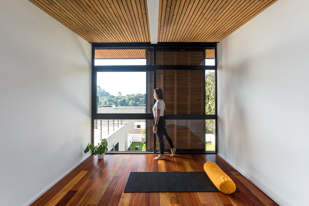 巴西 AC 住宅——自然地形与室内设计的完美融合-5