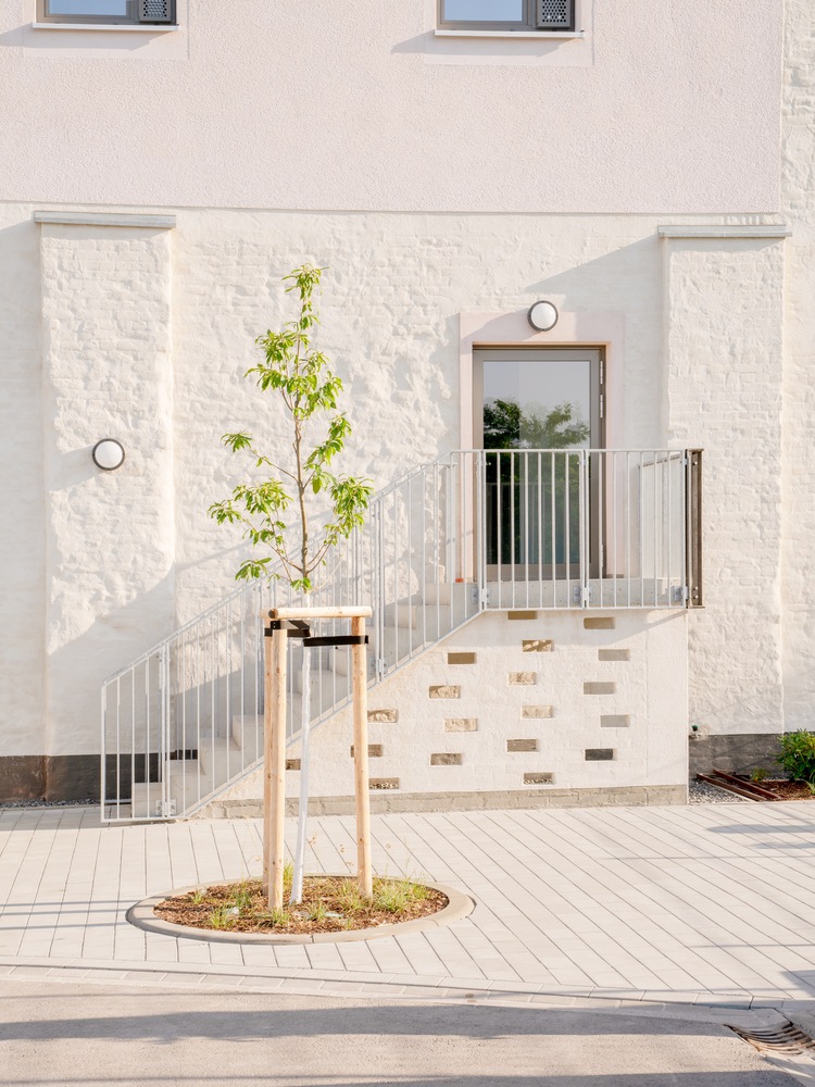 德国儿童保护协会综合家庭中心丨德国德累斯顿丨亚历山大·波茨施建筑事务所-13