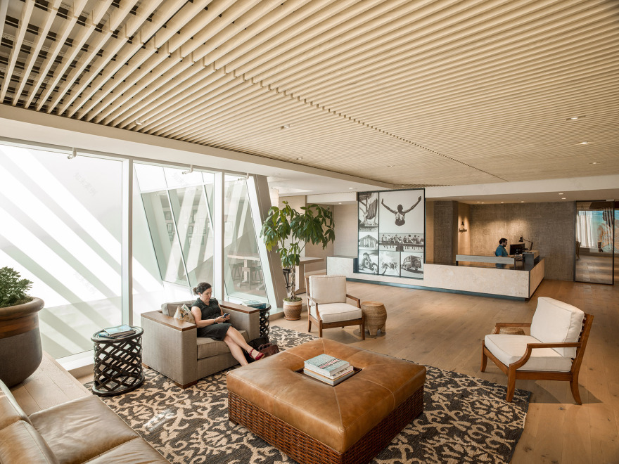 西雅图Tommy Bahama办公室 | SkB-2