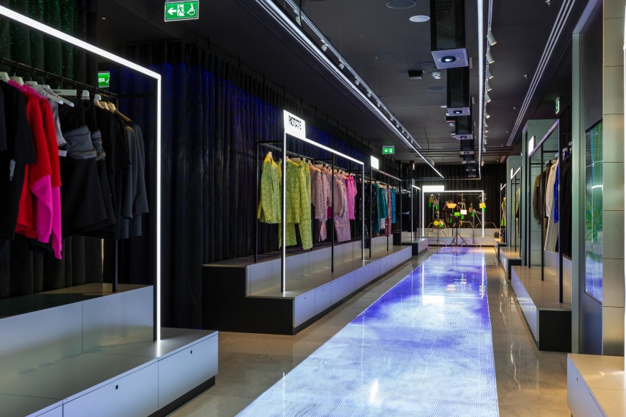 WOW 在线购物体验店丨西班牙马德里丨External Reference-64