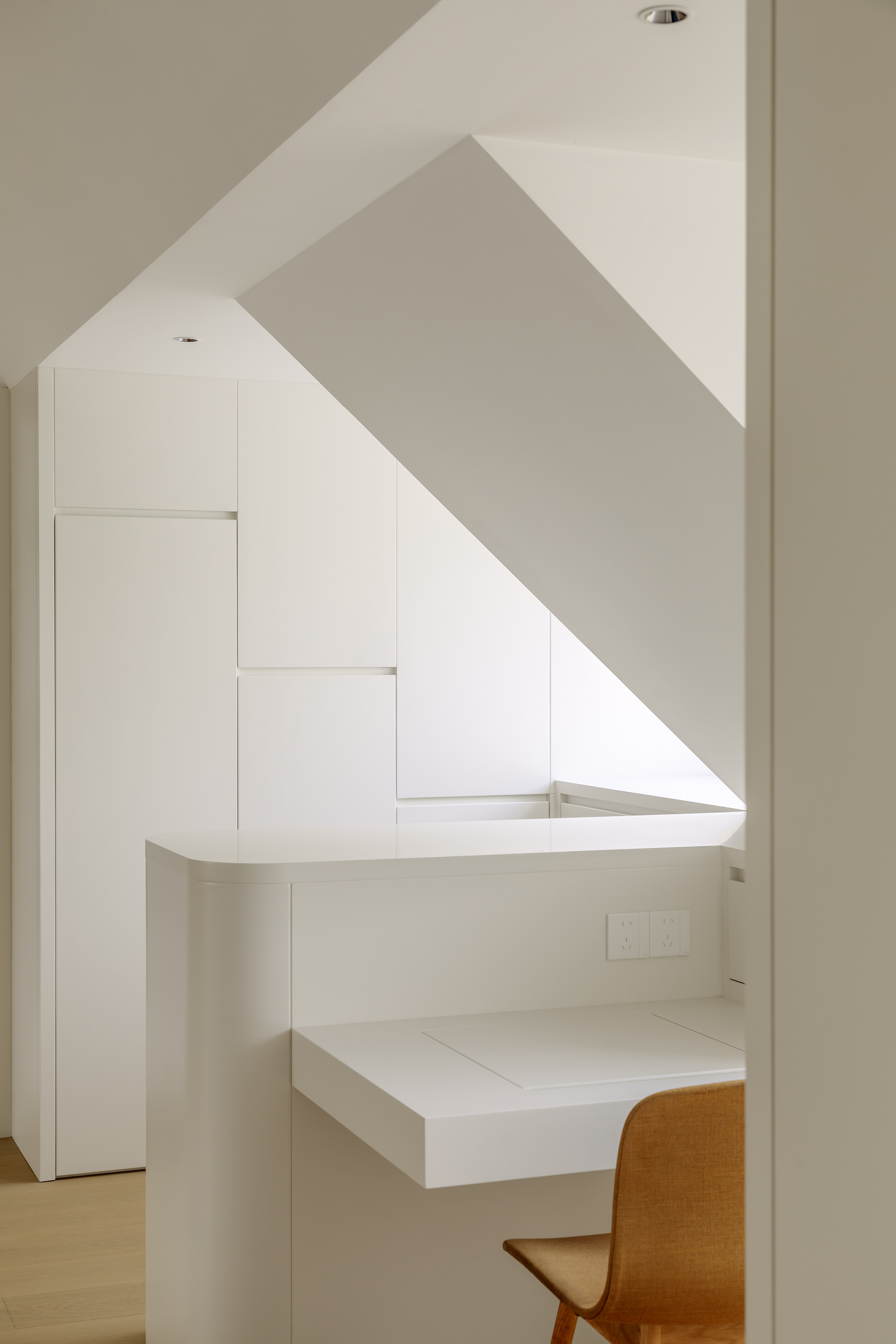 qisi design | Mansard Penthouse-15
