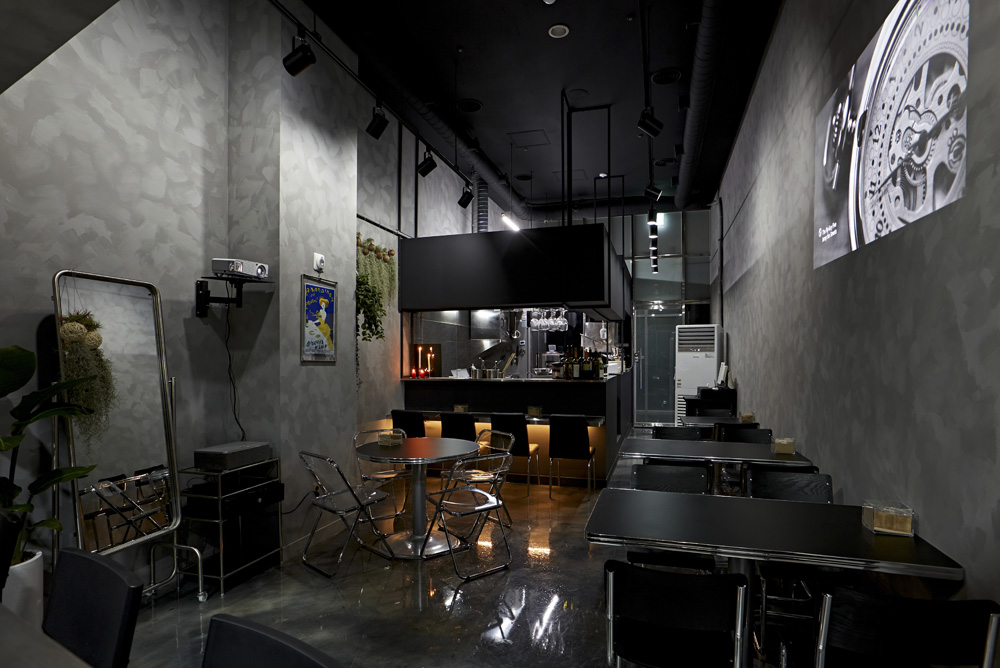 【韩国 12 平小餐厅 | 现代简约风，设计师巧妙打造舒适空间】-3