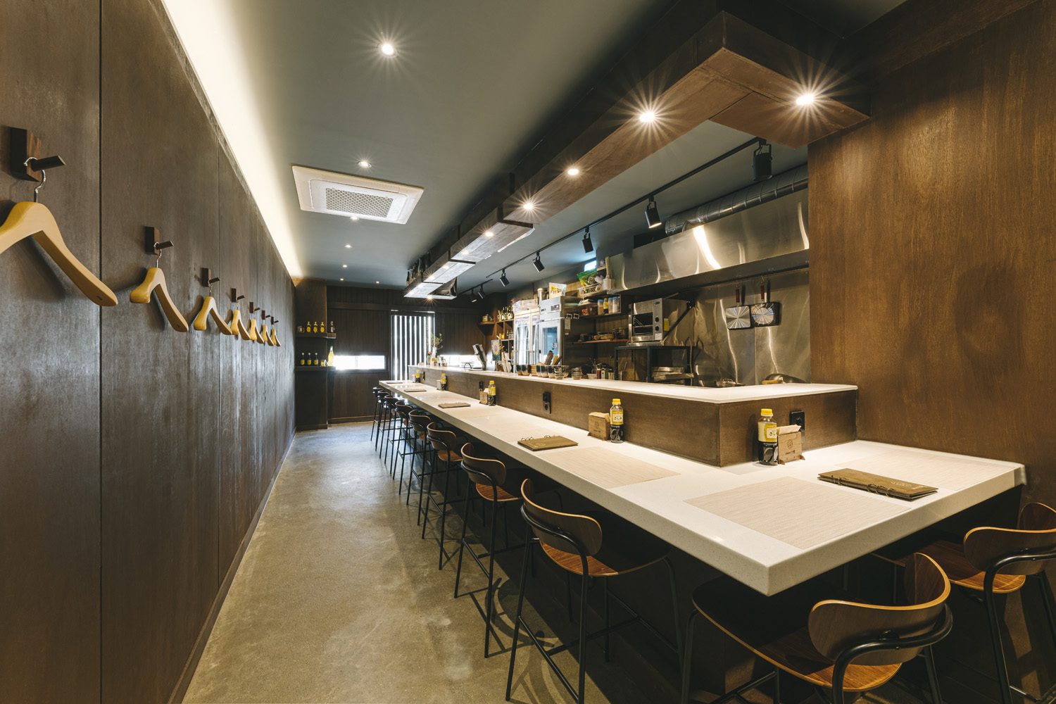 13 坪雅居，尽显黑金奢华之美-4