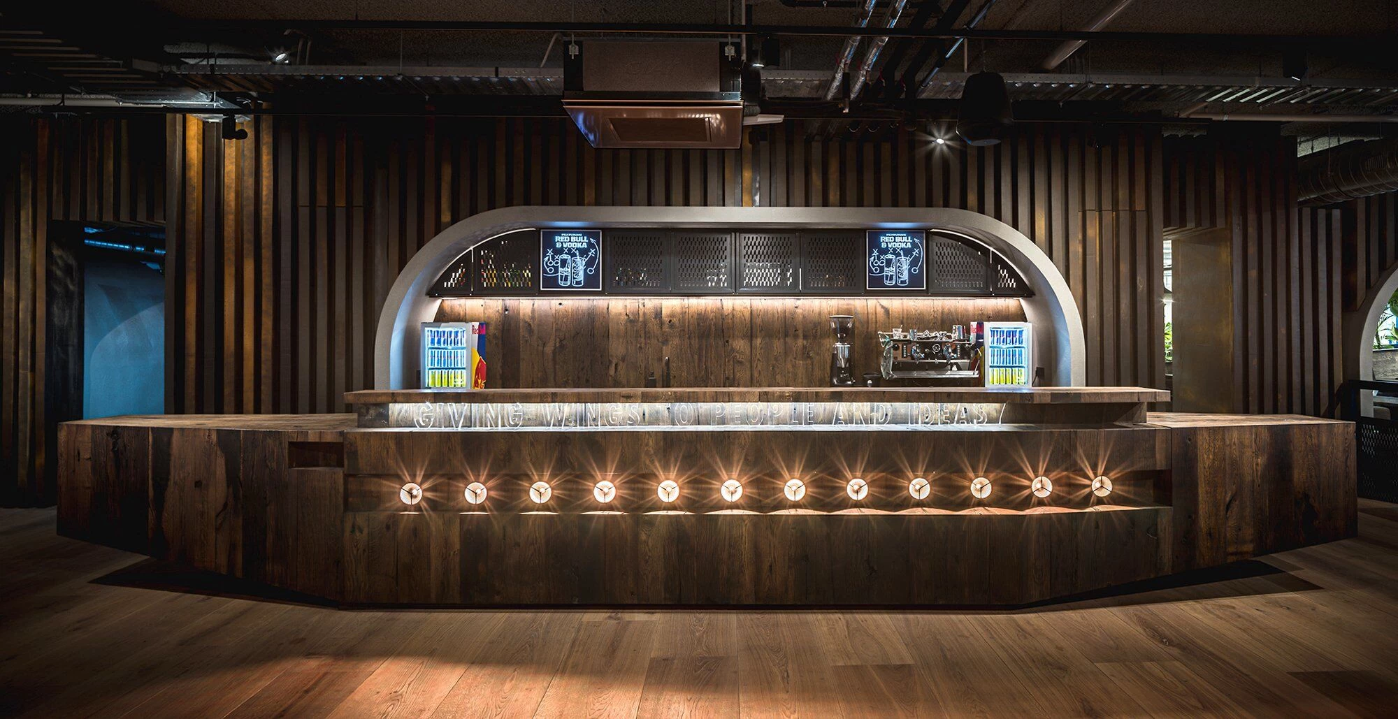 红牛阿姆斯特丹办公室-23