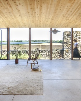 西班牙乡村的庇护所丨Agora Arquitectura