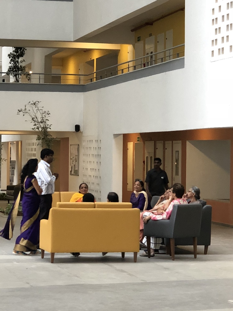 德万哈里的公园边养老院·综合社区生活的活力空间-39