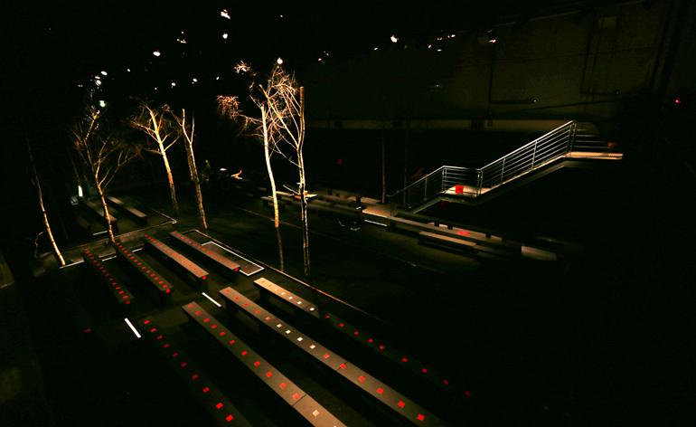 catwalk tour the top womens fashion week venues from aw 2014-26