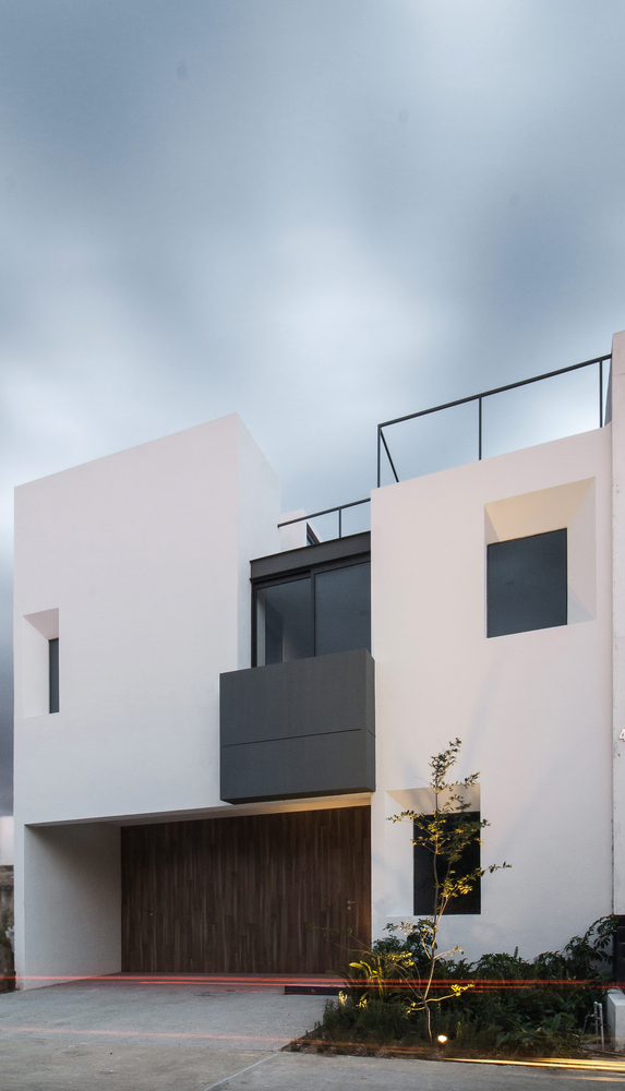 墨西哥双独栋住宅的“庭院”设计-27