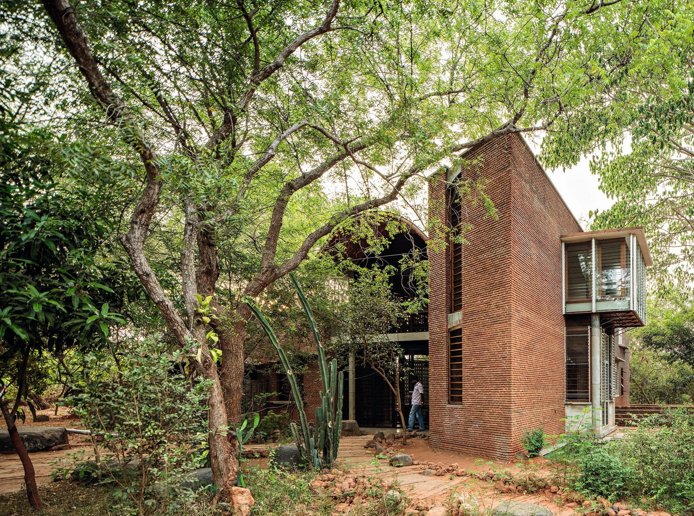 生态融合的印度 Wall House-9