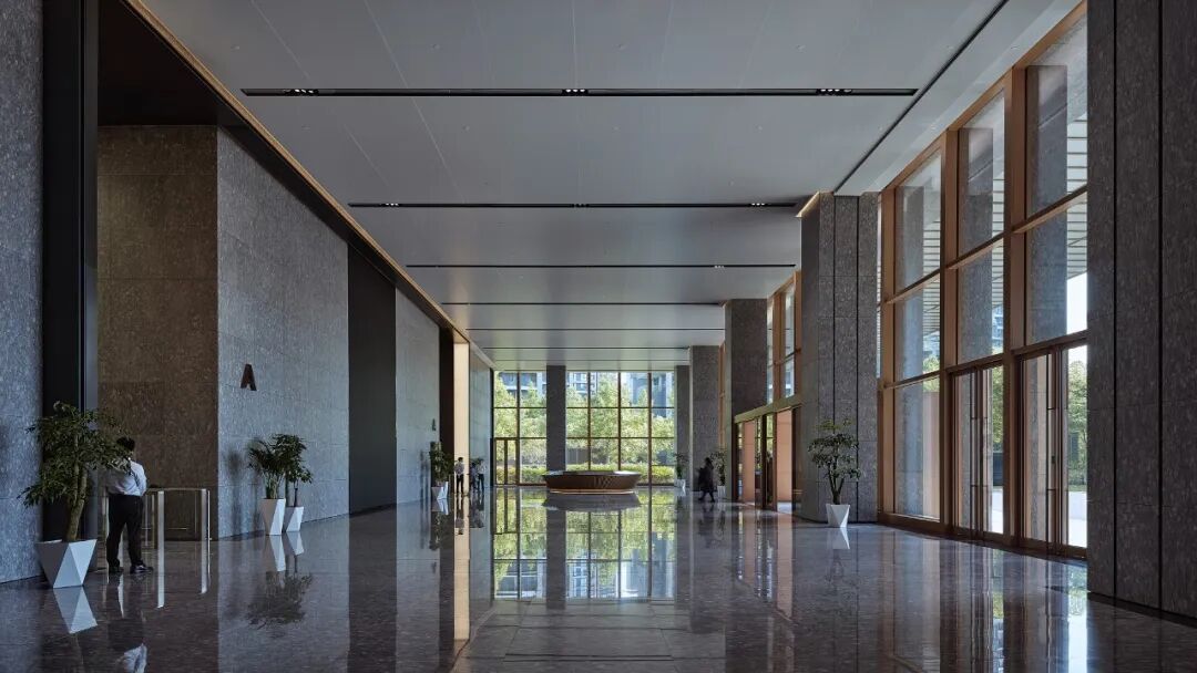 上海现代汽车服务产业集聚区尚鸿商务中心丨中国上海丨致正建筑工作室等多家机构-128