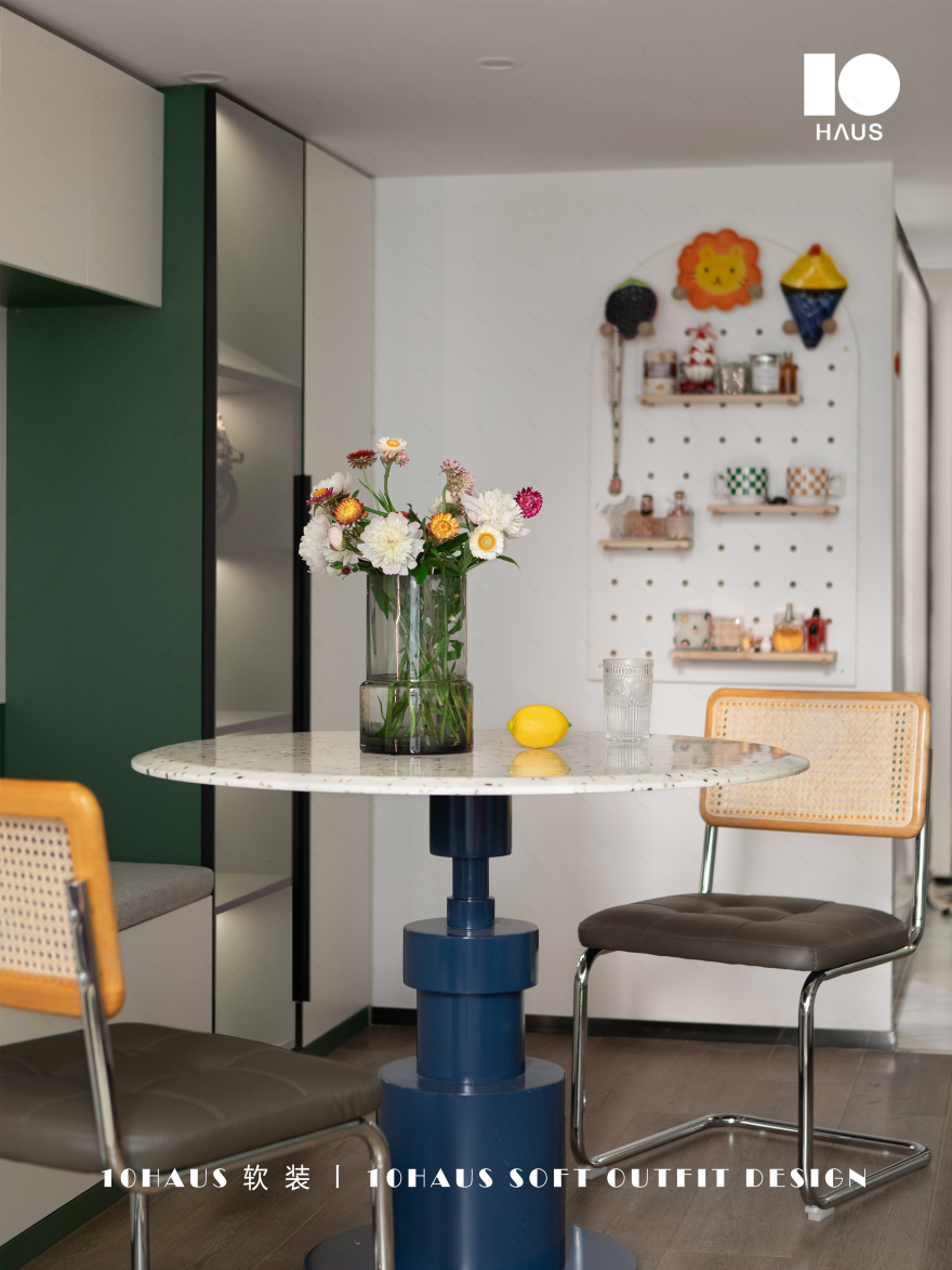 色彩跳跃的现代简约之家丨中国成都丨10HAUS-30