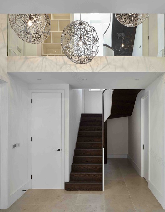 伦敦北区爱德华式住宅重建,打造宽敞明亮共享空间-15