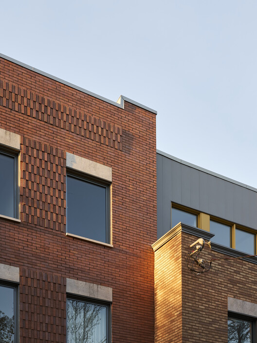 Le LouisHébert Housing 现代遗产建筑设计丨加拿大蒙特利尔丨NatureHumaine-21