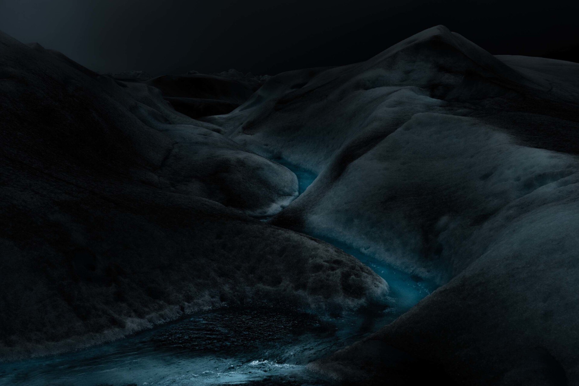 First look: this Melbourne-based photographer has captured one of the world’s most beautiful natural attractions-3