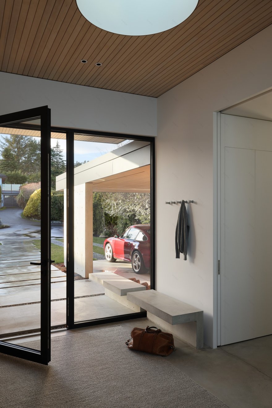 卡德伯勒湾别墅丨加拿大丨Falken Reynolds Interiors-40