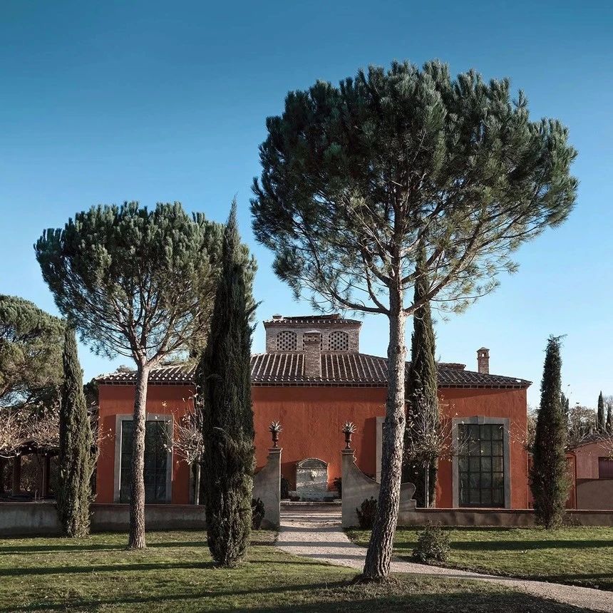 意大利千年古堡改造成奢华酒店,领略中世纪魅力-27