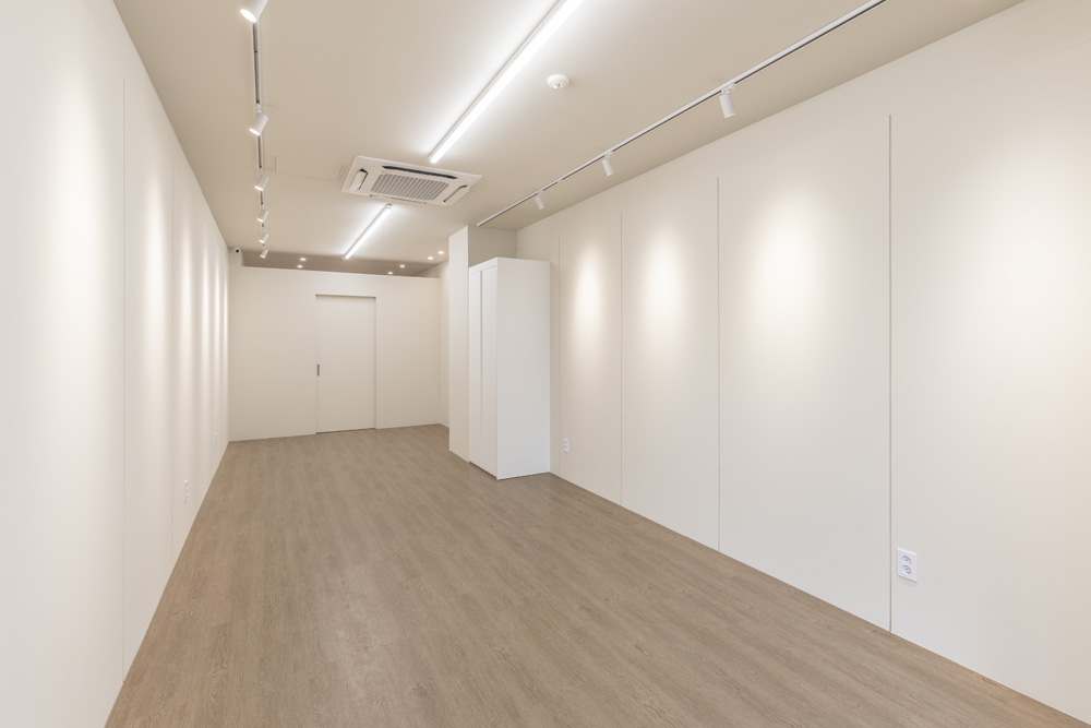 12 平米艺术空间，极简设计打造魅力空间-3