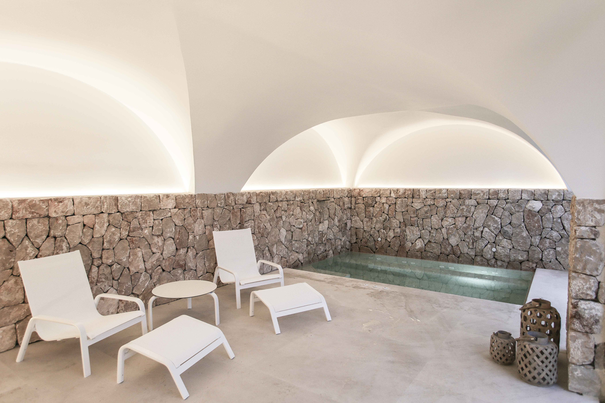 "2016 年建成的私人住宅，套件与 spa 的完美融合"-1