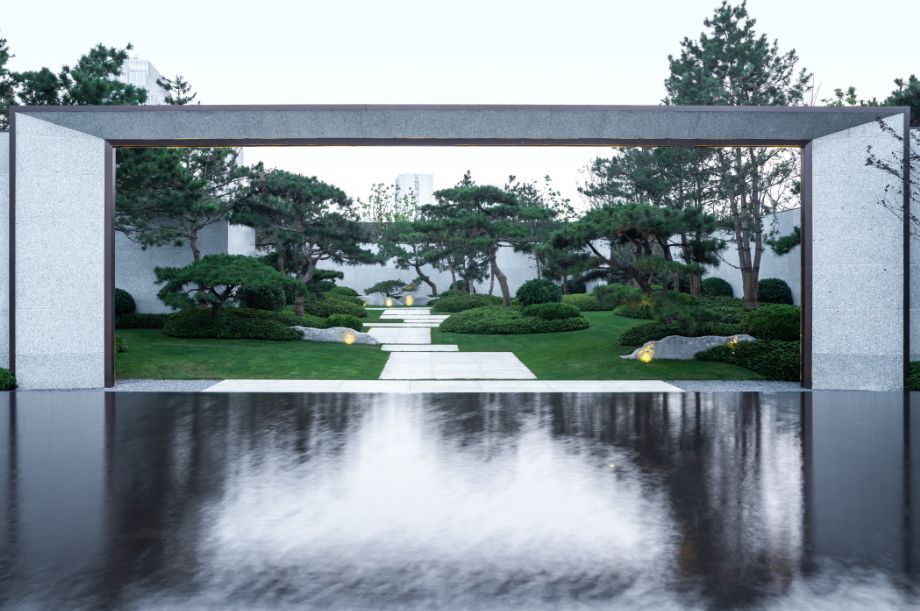 以现代山河之形雕琢极简 | 苏州融创金融街-30