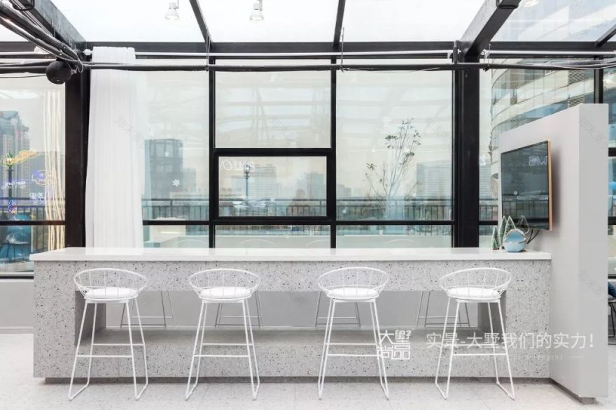 南通「想里」楼顶玻璃房咖啡厅,现代简约风的第三空间-53