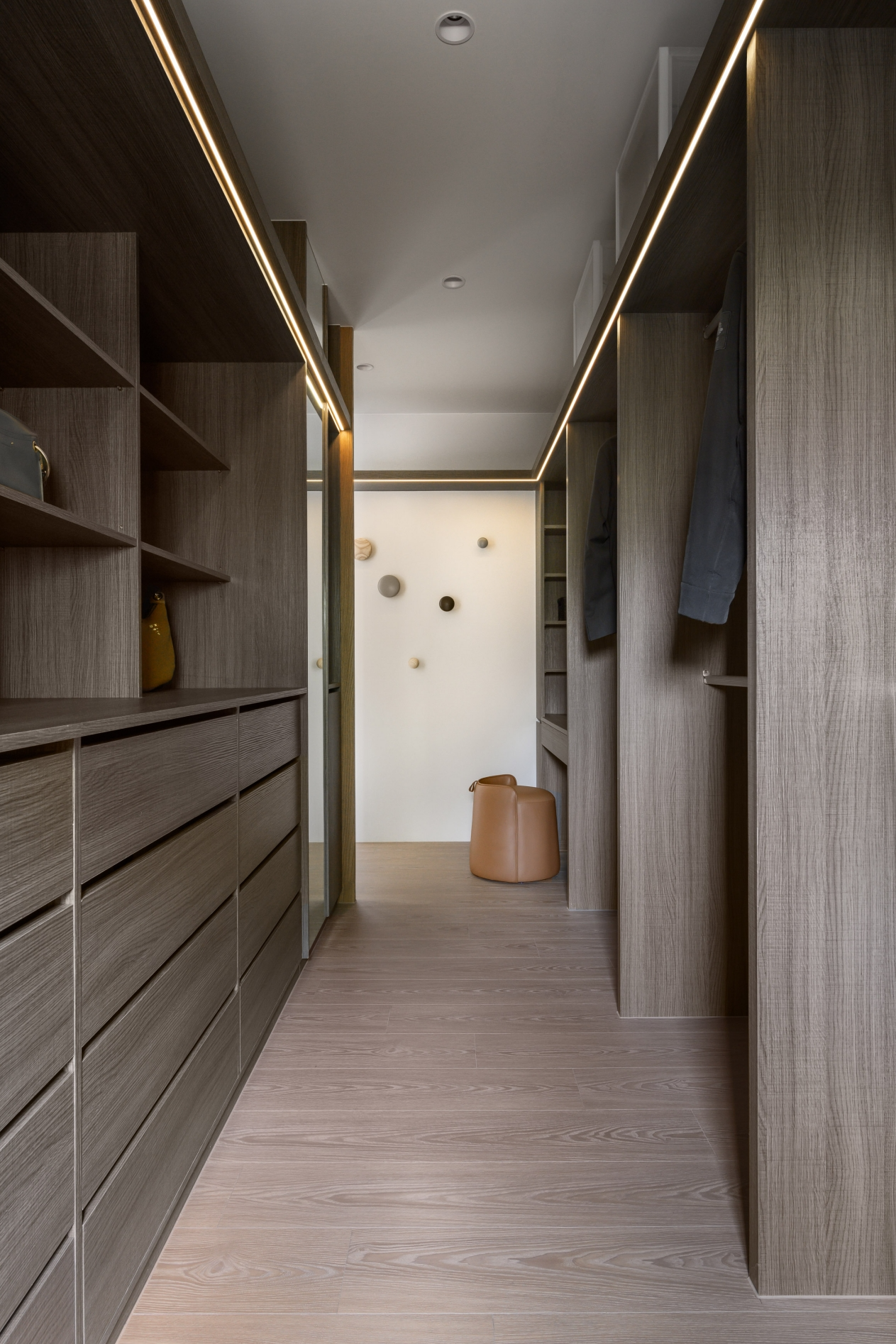 225㎡二层现代简约大宅，精致有格调-32