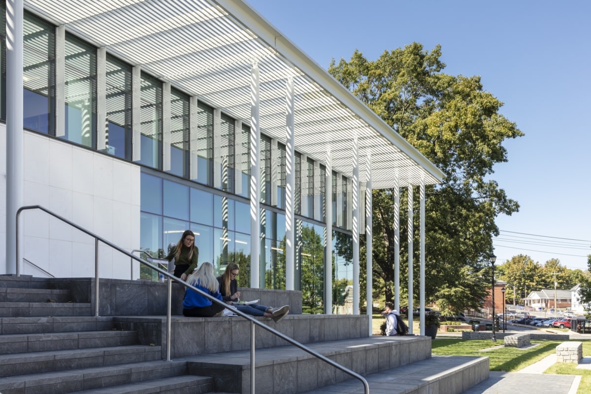 肯塔基大学罗森堡法学院丨美国列克星敦丨KPF-12