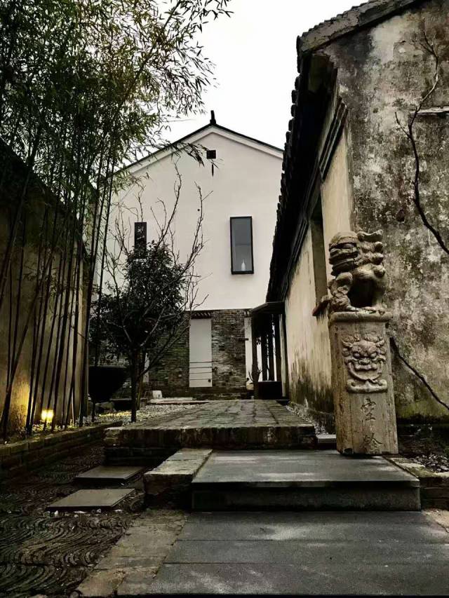 人到半山，止息而行，不问归期-14