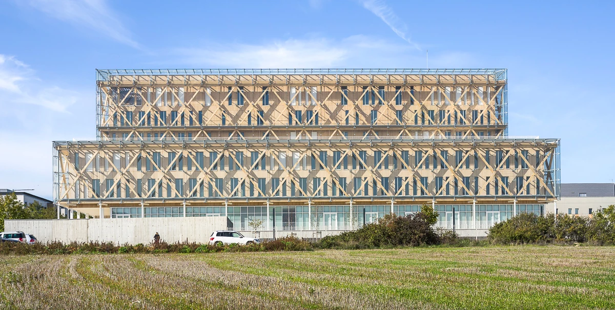Sede de la Caisse d'Epargne Bourgogne-Franche Comté en Dijon-0