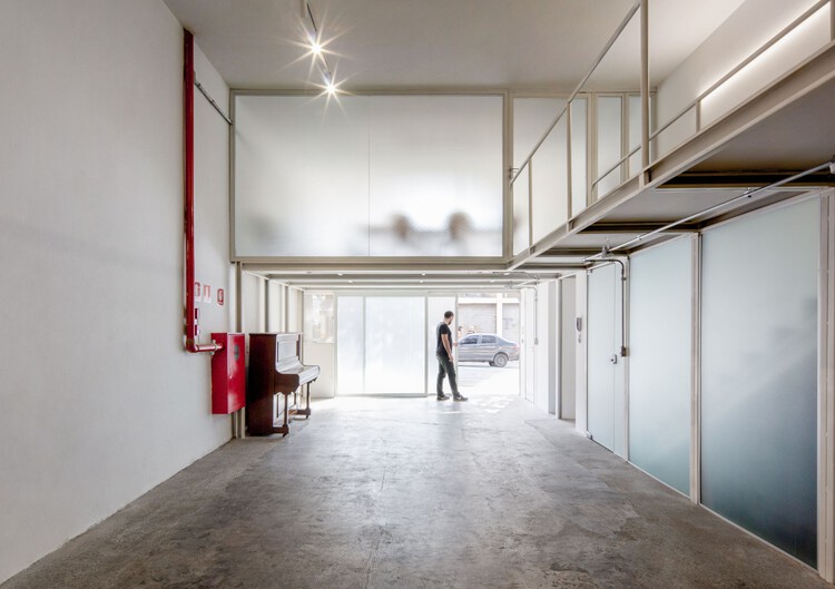 圣塞西利亚街区商业综合体改造丨GOMA Oficina Colaborativa-1