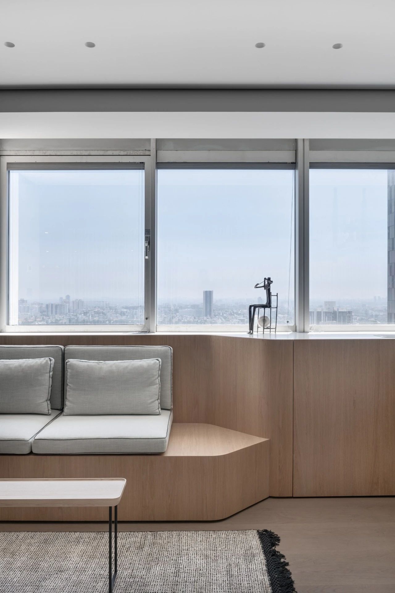 顶层简奢大宅丨Aviram Kushmirski 设计工作室-86