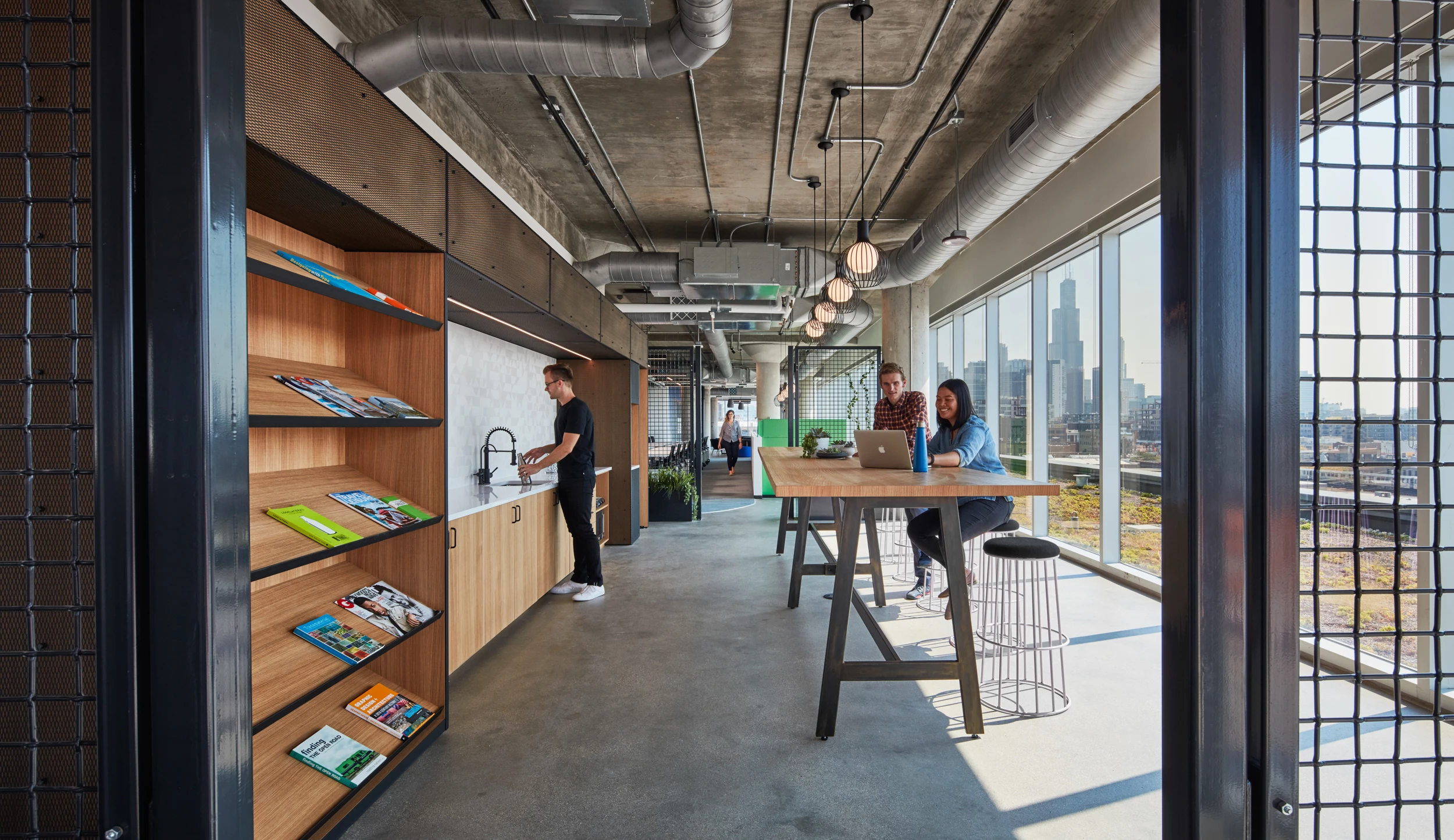 芝加哥 Glassdoor 办公室——现代都市中的活力空间-21