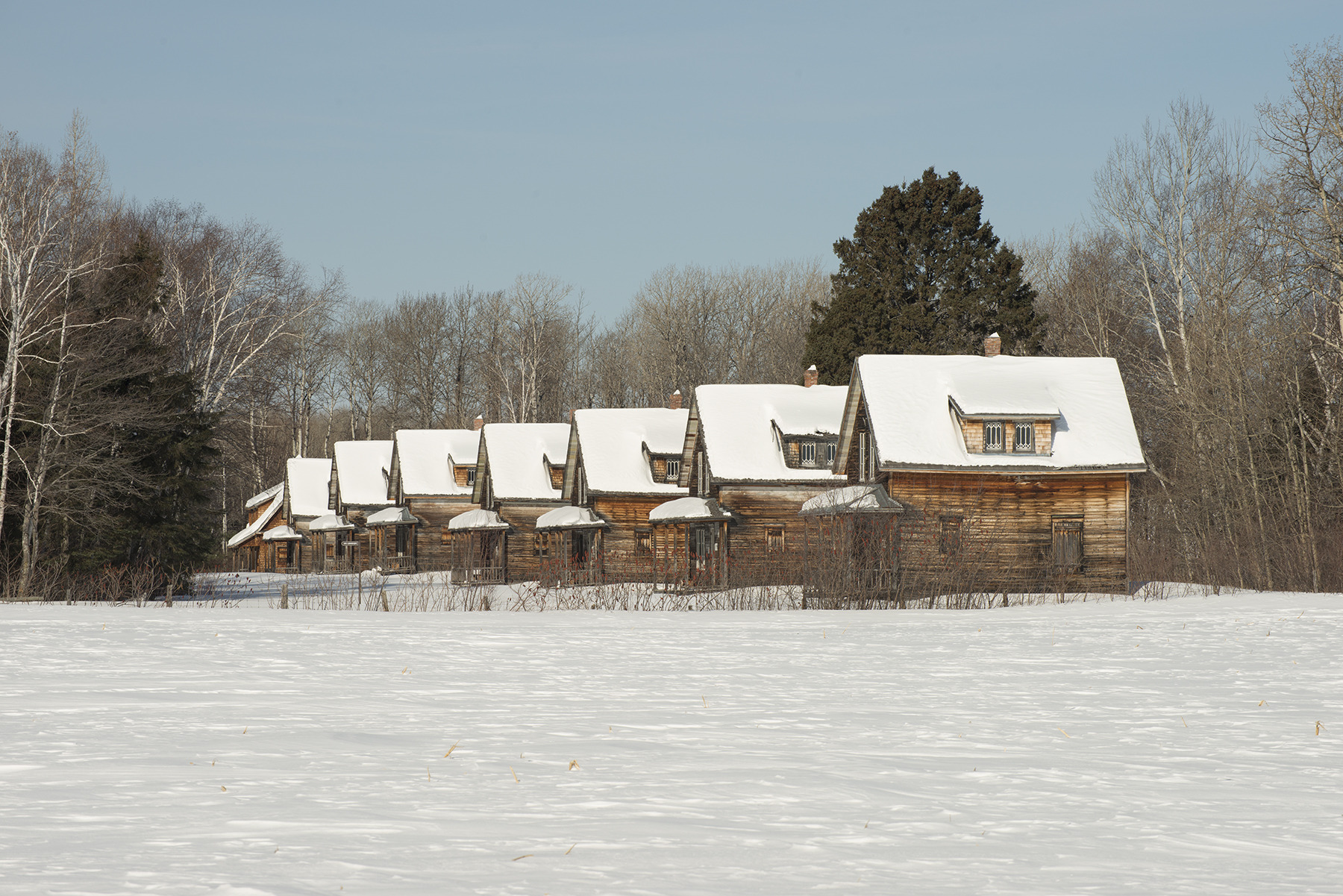 废弃村庄的重生 · Val·Jalbert 历史村落的现代整合-35