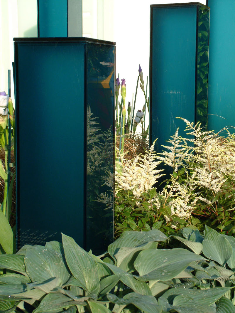 Chelsea Flower Show 2003 - Transcendence Silver Guilt-6