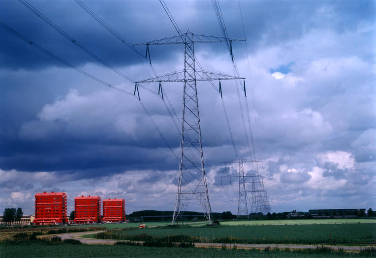 阿尔梅勒红岗（注：Rooie Donders直意是红岗，Almere是荷兰城市阿尔梅勒，但这种纯意译不一定是准确对应的专名译法，最好结合具体背景信息等进一步确认 ） 丨NetherlandsAlmere-8